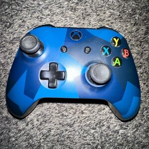 Xbox one controller a blue camo and all black